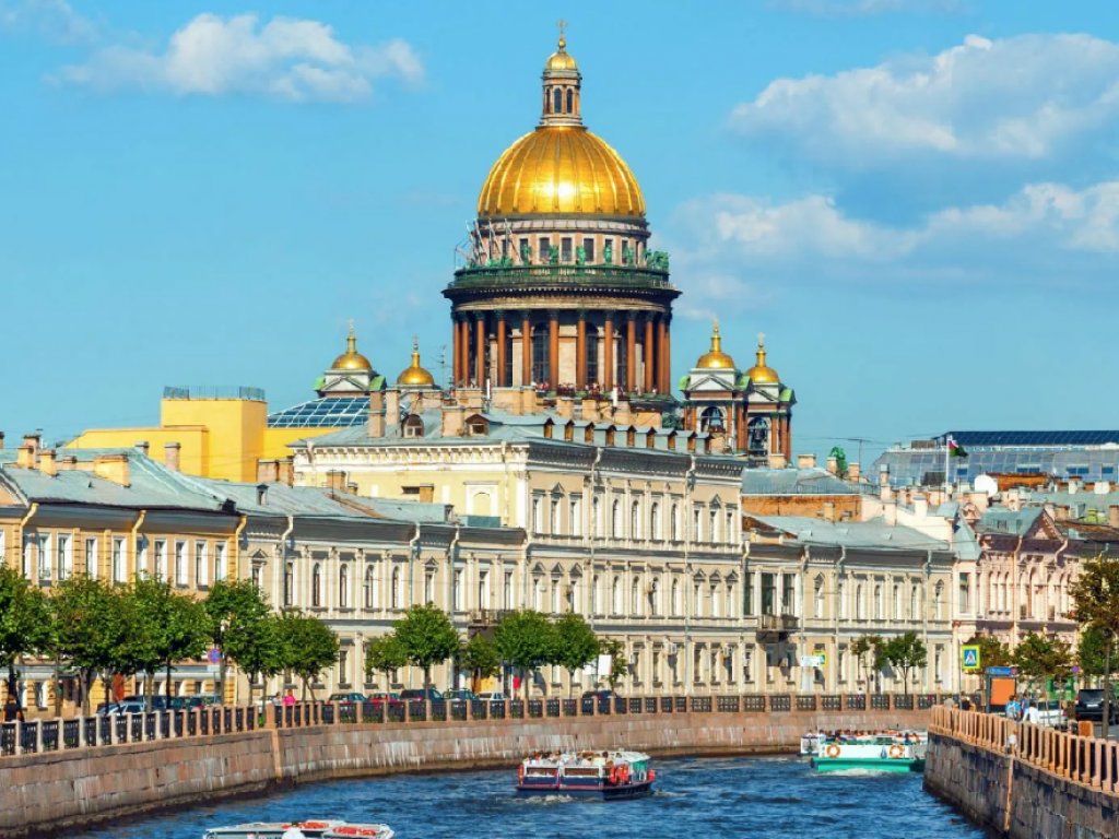 PEGASUS HAVAYOLLARI İLE RUSYA TURU ST. PETERSBURG (3) - MOSKOVA (2) 