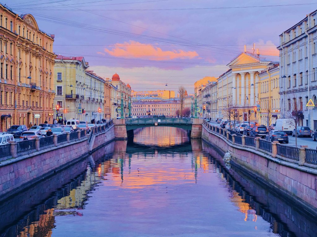 PEGASUS HAVAYOLLARI İLE RUSYA TURU ST. PETERSBURG (3) - MOSKOVA (2) 