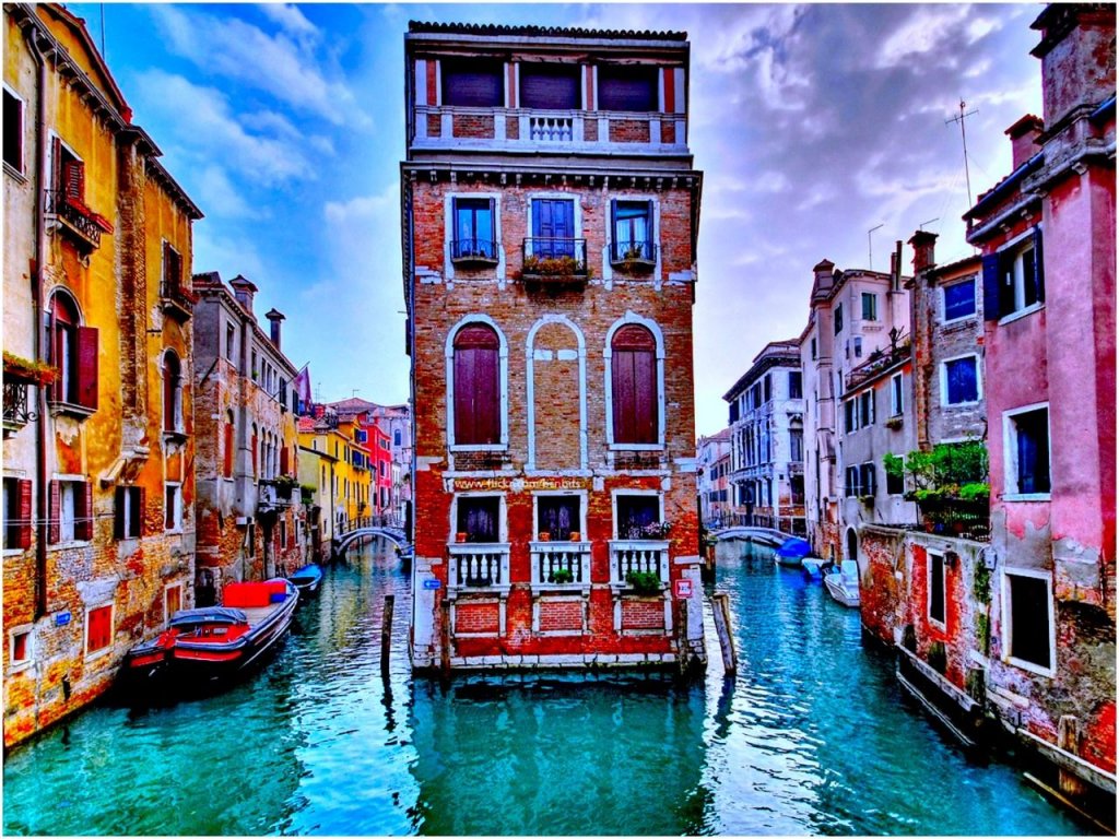 8 Gün PEGASUS HAVAYOLLARI ile ROMA (3 GÜN)-FLORANSA 2 GÜN)-VENEDİK (2 GÜN) 3-4* OTEL