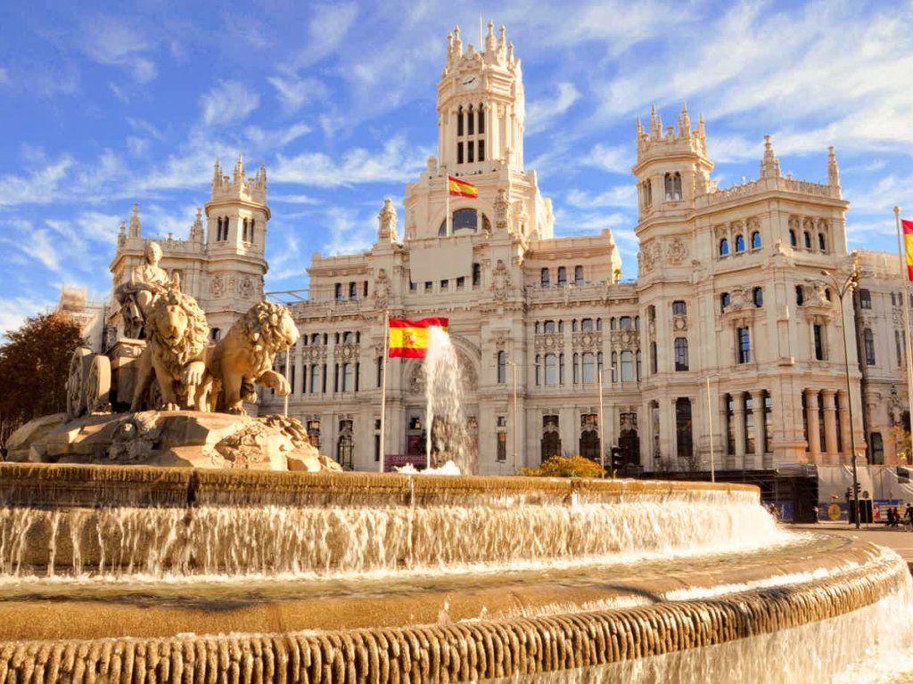 PEGASUS HAVA YOLLARI ile 8 GÜN İSPANYA - MADRID (2 GÜN)- GRANADA (2 GÜN) - VALENCIA (1 GÜN) BARCELONA (2 GÜN)